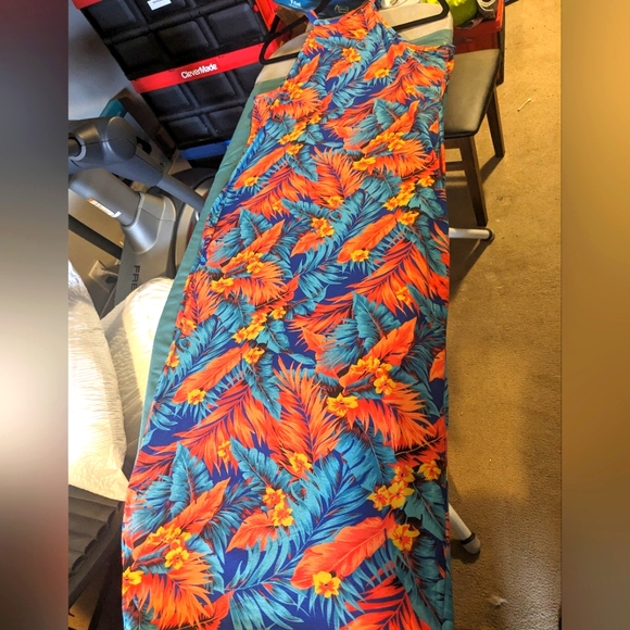 Floral Sleeveless Dress - Picture 3 of 3